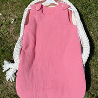 Gigoteuse gaz de coton {Broderie}