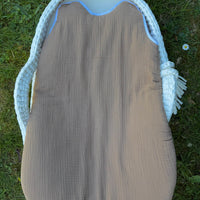 Gigoteuse gaz de coton {Broderie}