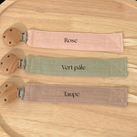 Attache tétine tissu {Broderie}