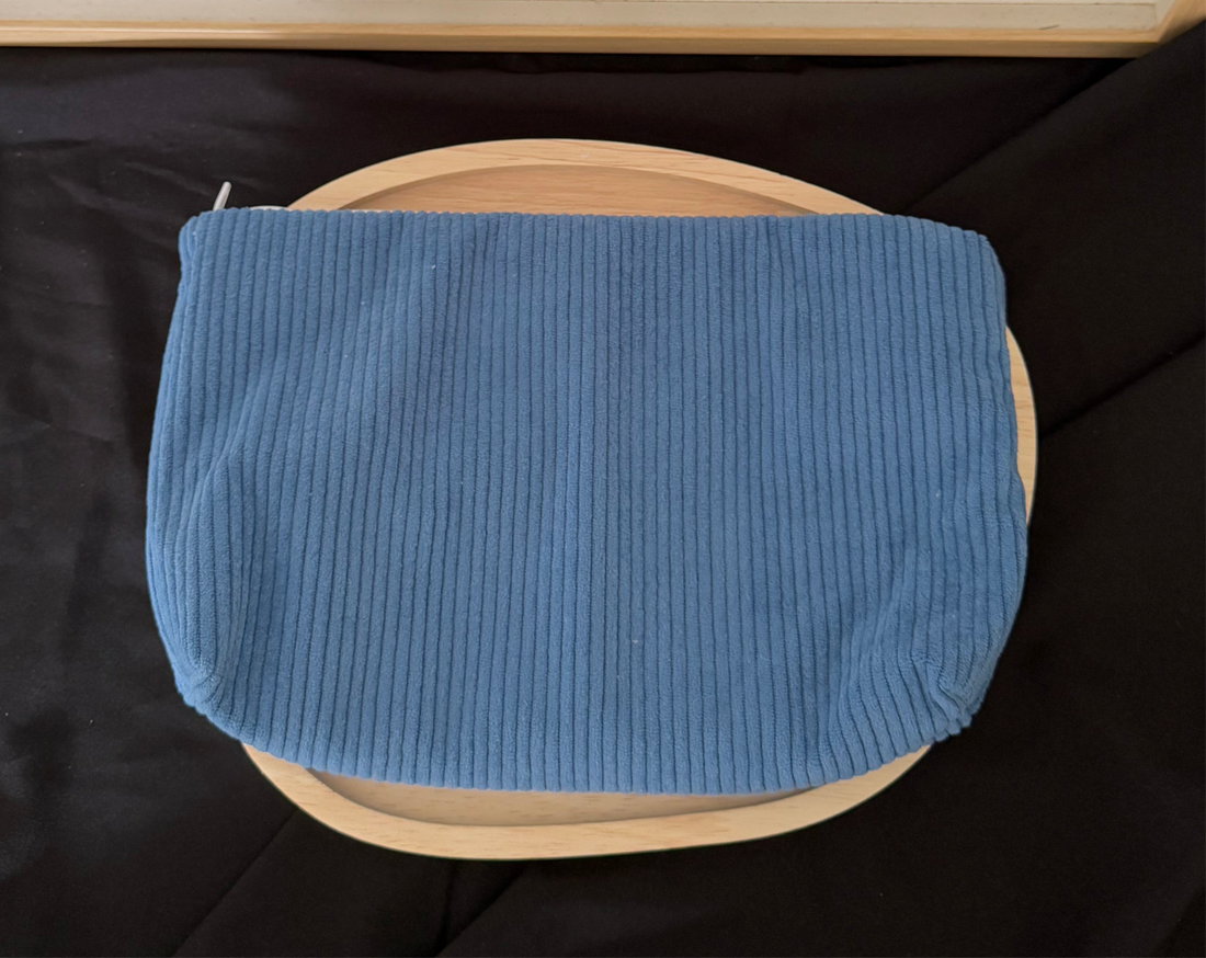 Trousse de toilette velours côtelés {Broderie}
