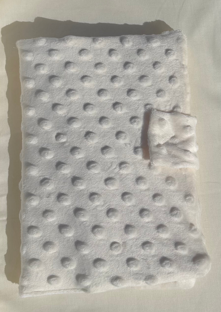 Protège carnet de santé minky {Broderie}