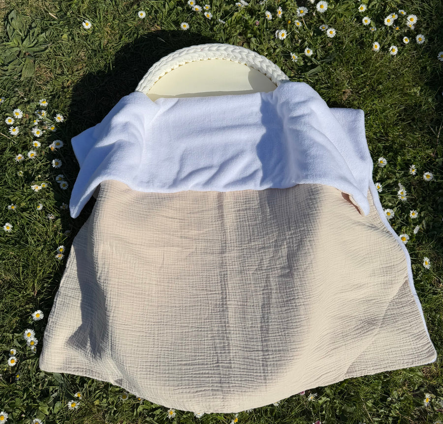Plaid gaz de coton {Broderie}