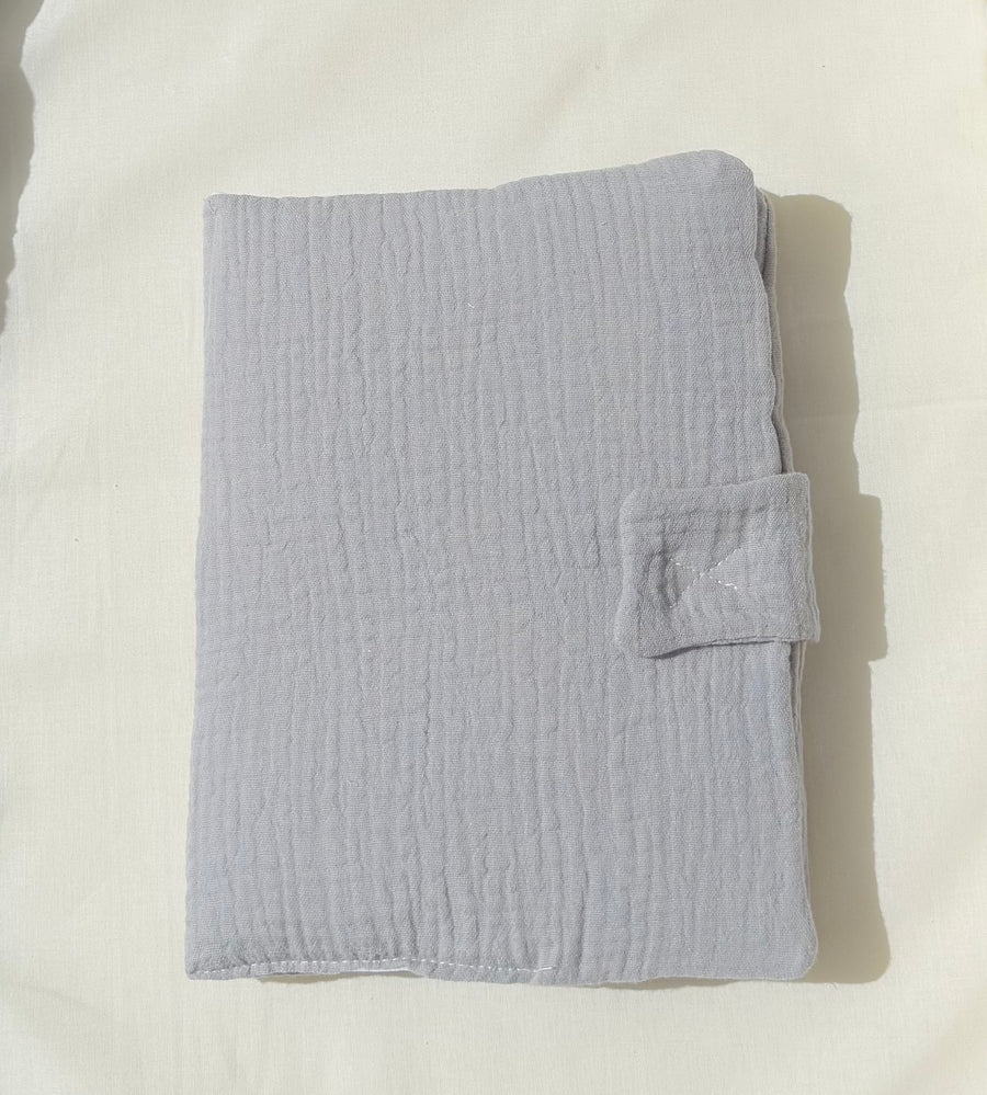 Protège carnet de santé gaz de coton {Broderie}