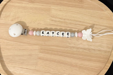 Attache tétine Kaycee