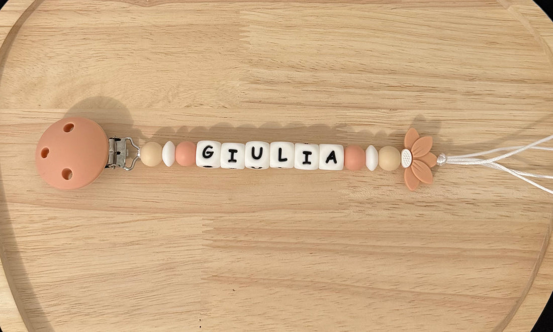 Attache tétine Giulia