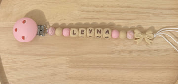 Attache tétine Leyna