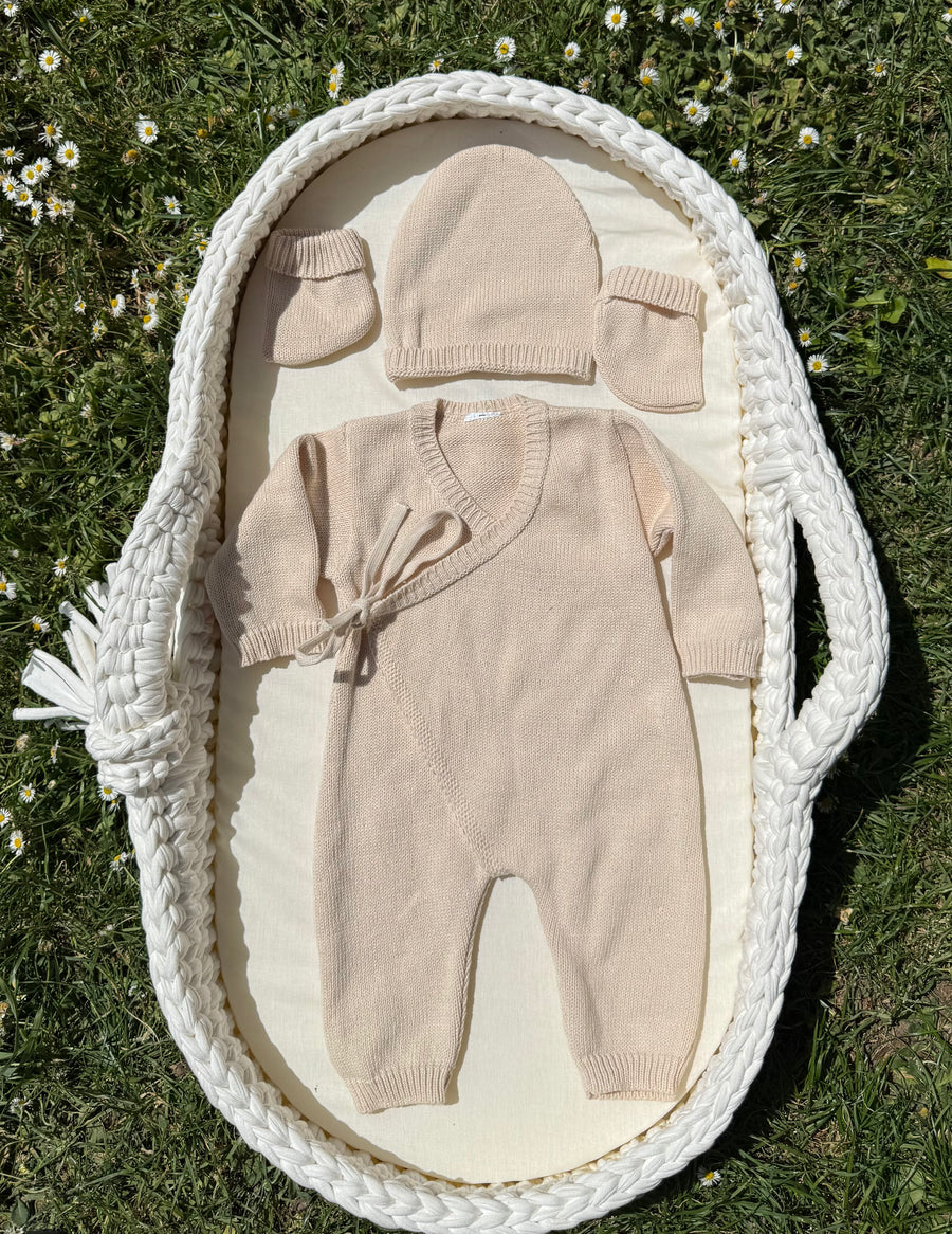 Combinaison en maille {Broderie}