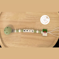 Attache tétine Drapeau